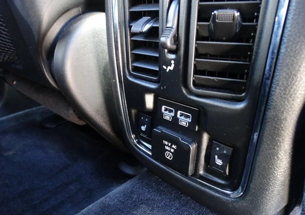 Jeep Grand Cherokee cena 75900 przebieg: 102000, rok produkcji 2018 z Białystok małe 379